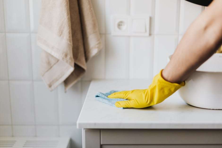Mastering the Art of Quick House Cleaning for Unexpected Guests